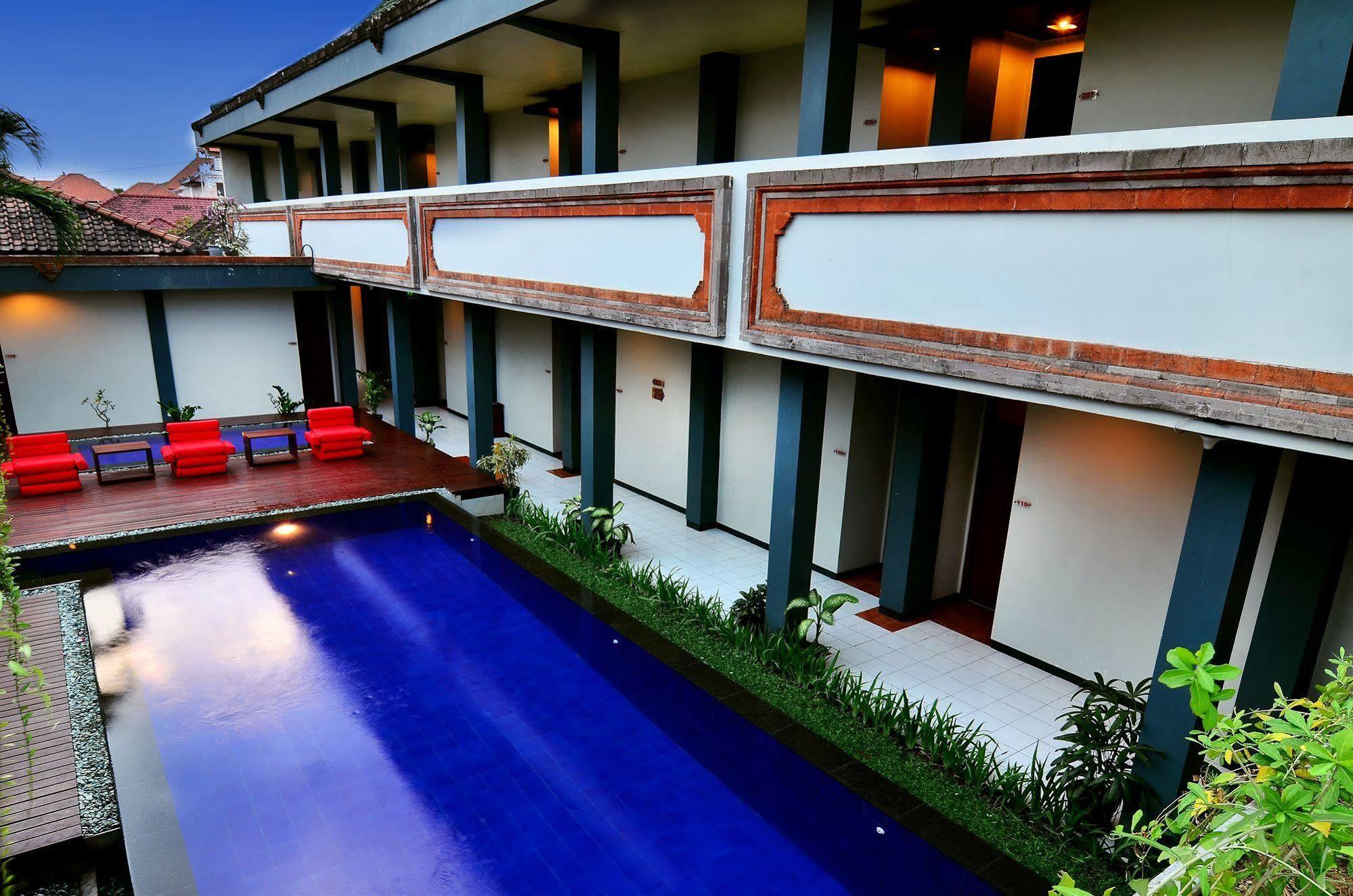 The Yani Hotel Bali Pesanggaran Exterior foto