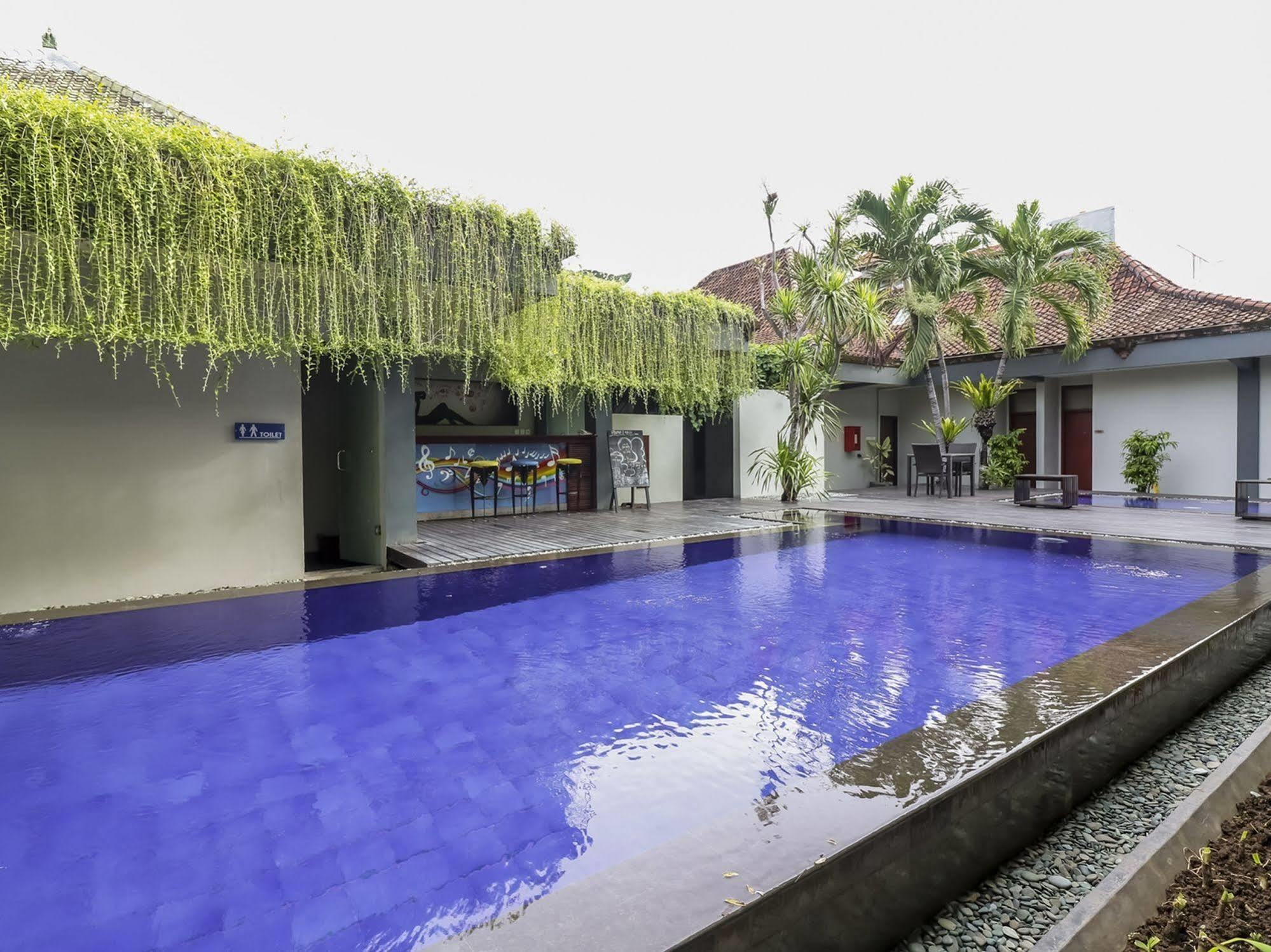 The Yani Hotel Bali Pesanggaran Exterior foto